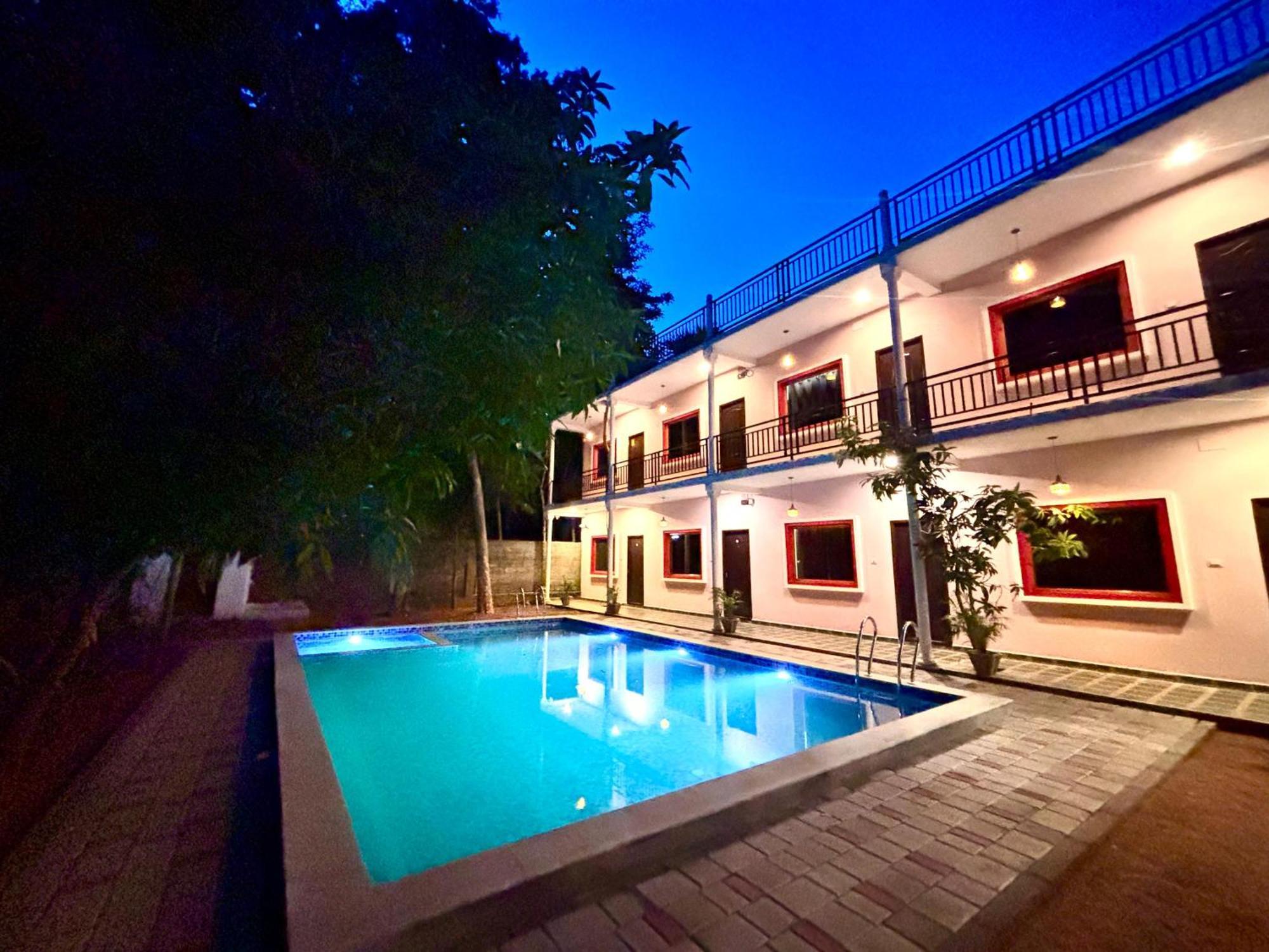 Hotel De Jardin Pondicherry With Swimming Pool Exterior foto